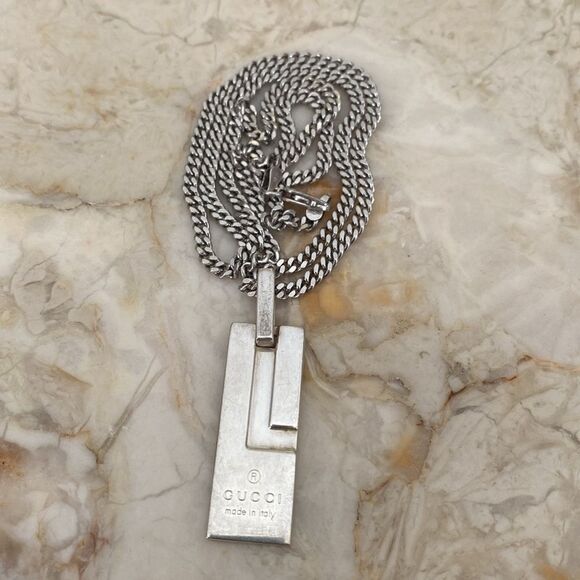 Gucci 925 Sterling Silver “G” Pendant & Heavy Sterling Silver 20” Curb Chain - Picture 8 of 10
